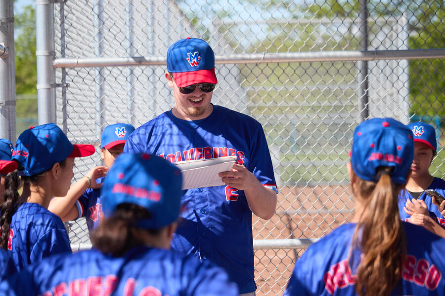 Varsity Girls Softball, photo 6