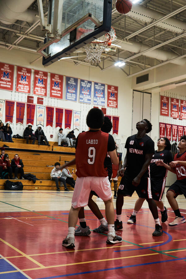 Senior Boys Basketball, photo 6